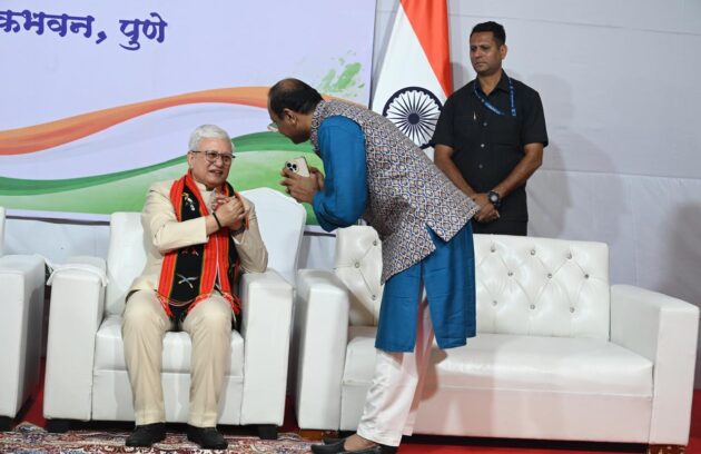 On the auspicious occasion of 15th August, Dr. Yogesh Bendale was honoured to be invited to Lok Bhavan by the Hon’ble Governor of Maharashtra, Shri Jishnudev Varma.